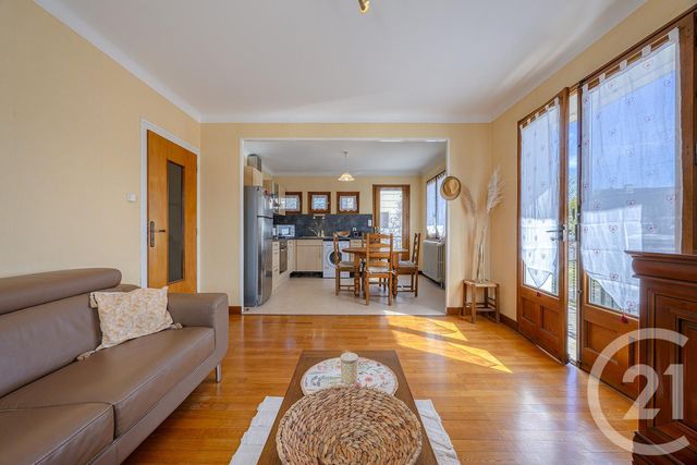 Appartement T4 à vendre - 4 pièces - 73.15 m2 - RUMILLY - 74 - RHONE-ALPES - Century 21 Confiance Services