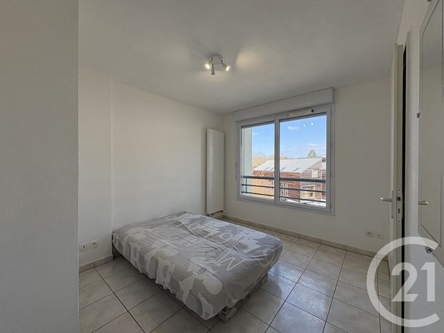 Appartement T2 à louer - 2 pièces - 42.22 m2 - RUMILLY - 74 - RHONE-ALPES - Century 21 Confiance Services