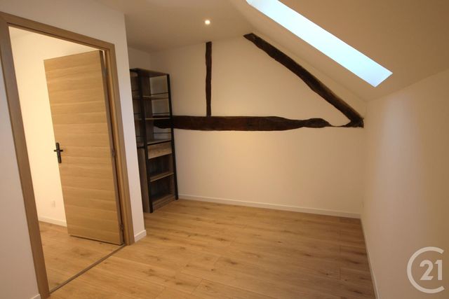 maison à louer - 4 pièces - 75.0 m2 - ST SYLVESTRE - 74 - RHONE-ALPES - Century 21 Confiance Services