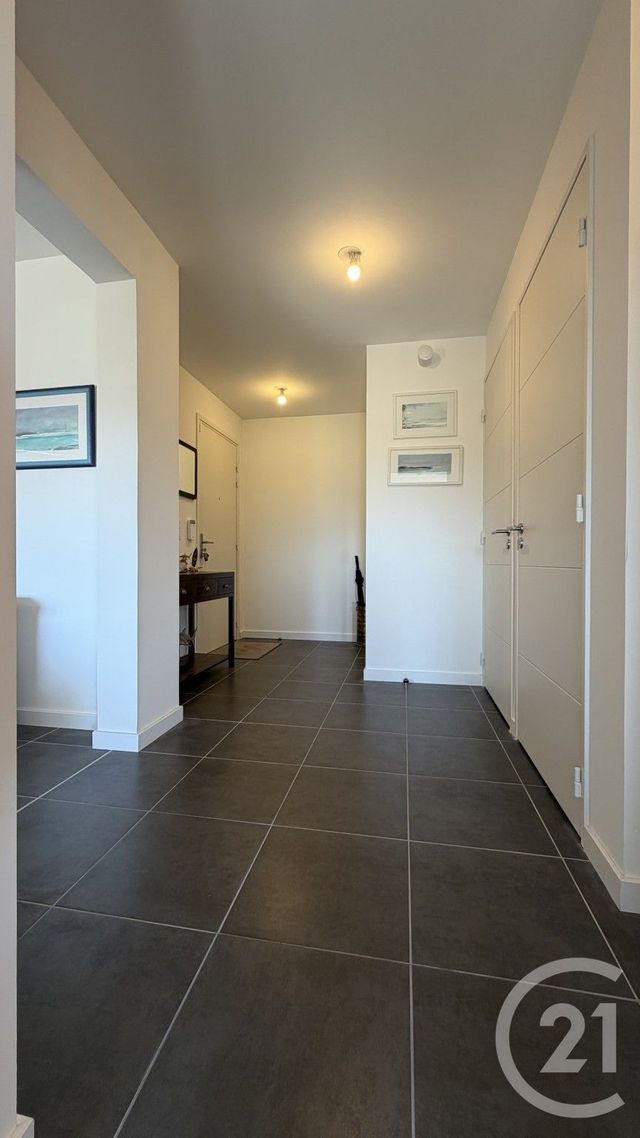 Appartement T4 à vendre - 4 pièces - 82.85 m2 - RUMILLY - 74 - RHONE-ALPES - Century 21 Confiance Services