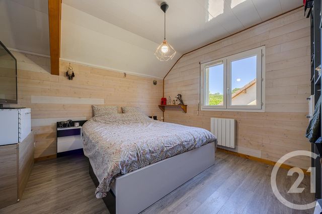 maison à vendre - 5 pièces - 121.71 m2 - VAULX - 74 - RHONE-ALPES - Century 21 Confiance Services