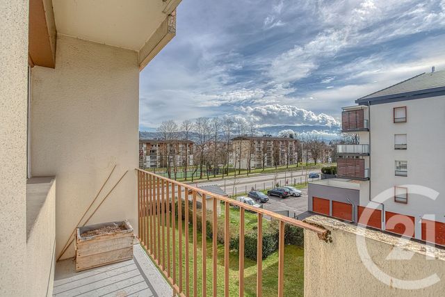 Appartement T3 à louer - 3 pièces - 56.0 m2 - RUMILLY - 74 - RHONE-ALPES - Century 21 Confiance Services