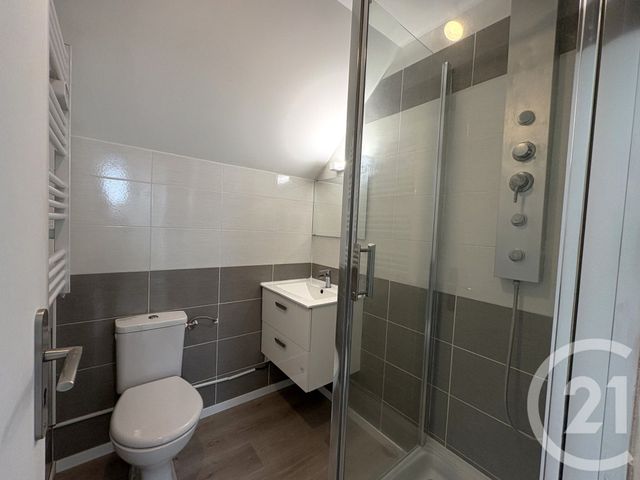Appartement Local à louer - 3 pièces - 53.61 m2 - ENTRELACS - 73 - RHONE-ALPES - Century 21 Confiance Services