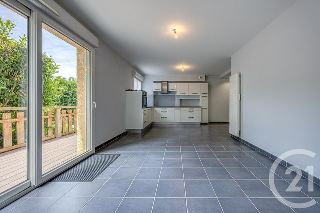 Appartement F4 à vendre - 4 pièces - 80.0 m2 - ALBY SUR CHERAN - 74 - RHONE-ALPES - Century 21 Confiance Services