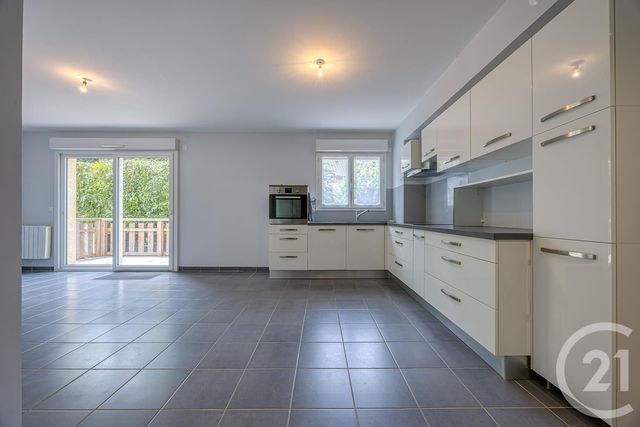 Appartement F4 à vendre - 4 pièces - 80.0 m2 - ALBY SUR CHERAN - 74 - RHONE-ALPES - Century 21 Confiance Services