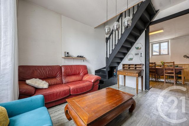 Appartement T4 à vendre - 5 pièces - 94.5 m2 - CUSY - 74 - RHONE-ALPES - Century 21 Confiance Services
