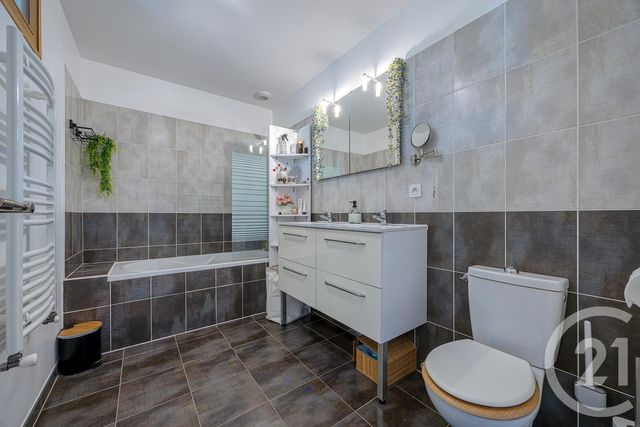 maison à vendre - 5 pièces - 101.0 m2 - RUMILLY - 74 - RHONE-ALPES - Century 21 Confiance Services