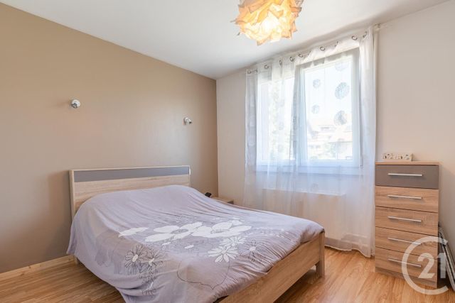 Appartement F3 à vendre - 3 pièces - 65.93 m2 - RUMILLY - 74 - RHONE-ALPES - Century 21 Confiance Services