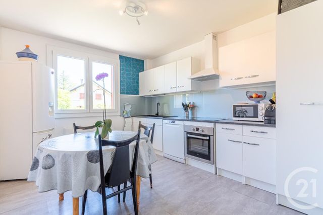 Appartement F3 à vendre - 3 pièces - 65.93 m2 - RUMILLY - 74 - RHONE-ALPES - Century 21 Confiance Services