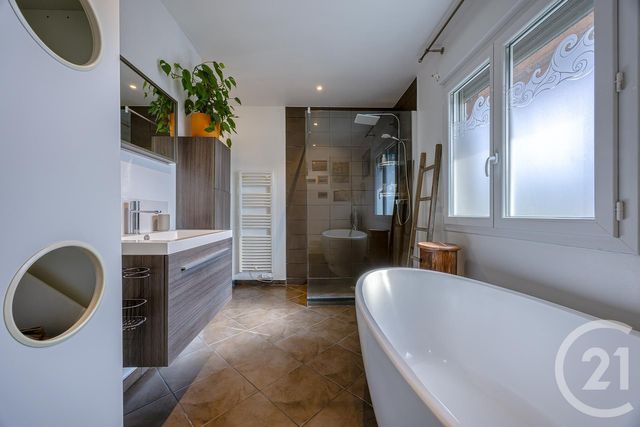 maison à vendre - 4 pièces - 89.4 m2 - VALLIERES SUR FIER - 74 - RHONE-ALPES - Century 21 Confiance Services