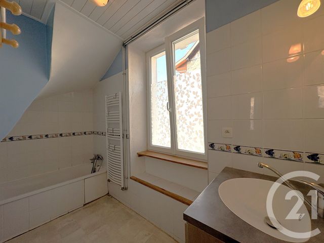maison à louer - 4 pièces - 105.0 m2 - ST EUSEBE - 74 - RHONE-ALPES - Century 21 Confiance Services