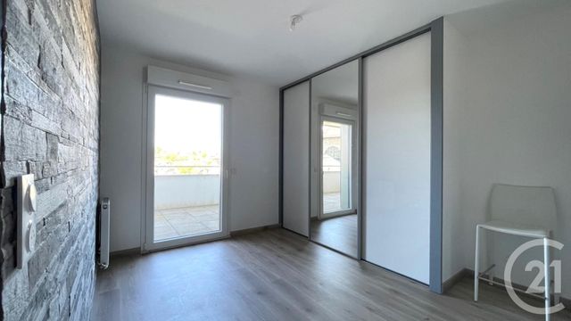 Appartement T2 à louer - 2 pièces - 45.66 m2 - RUMILLY - 74 - RHONE-ALPES - Century 21 Confiance Services