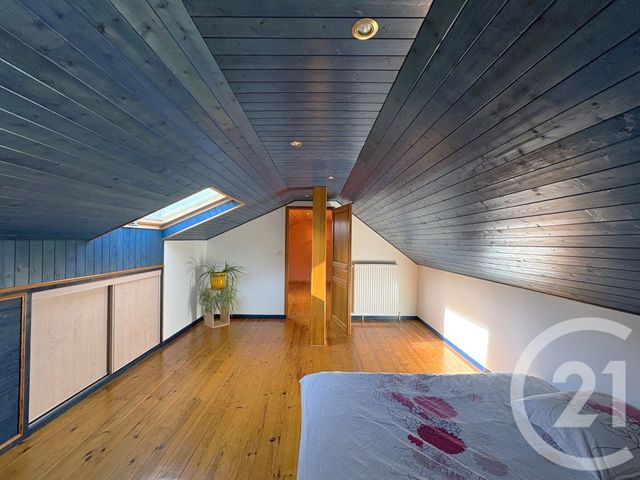 Appartement Duplex à louer - 3 pièces - 102.89 m2 - ST FELIX - 74 - RHONE-ALPES - Century 21 Confiance Services