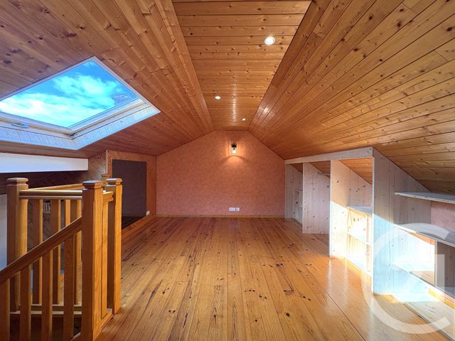 Appartement Duplex à louer - 3 pièces - 102.89 m2 - ST FELIX - 74 - RHONE-ALPES - Century 21 Confiance Services