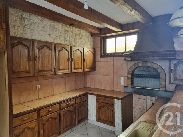 Appartement T3 à louer - 3 pièces - 70.0 m2 - RUMILLY - 74 - RHONE-ALPES - Century 21 Confiance Services