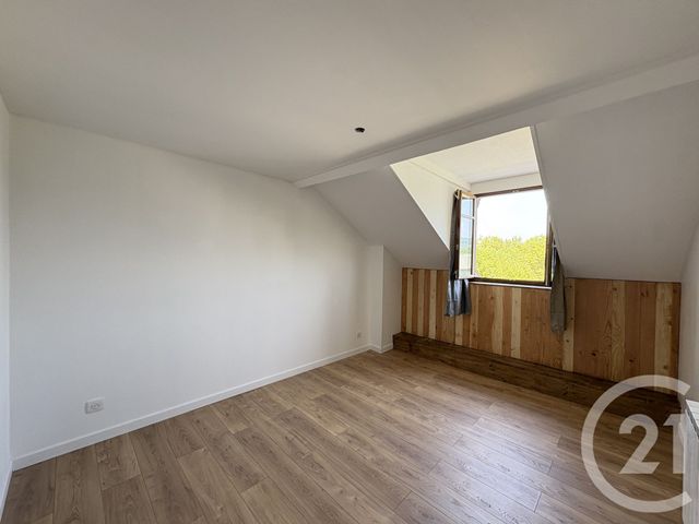 Appartement T2 à louer - 2 pièces - 40.0 m2 - RUMILLY - 74 - RHONE-ALPES - Century 21 Confiance Services