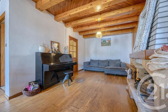 Appartement F3 à vendre - 3 pièces - 83.23 m2 - RUMILLY - 74 - RHONE-ALPES - Century 21 Confiance Services