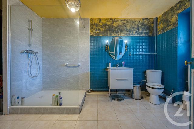Appartement F3 à vendre - 3 pièces - 83.23 m2 - RUMILLY - 74 - RHONE-ALPES - Century 21 Confiance Services