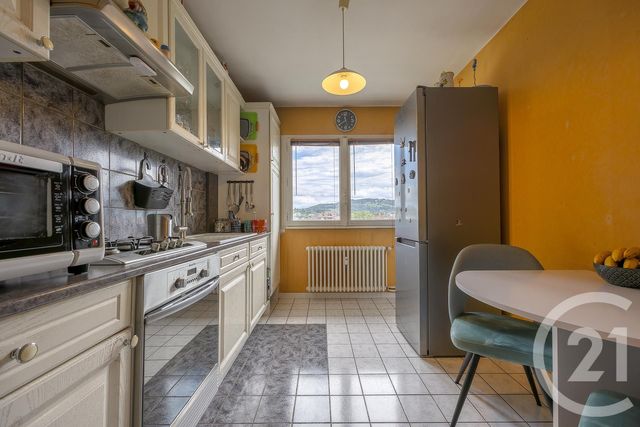 Appartement F3 à vendre - 3 pièces - 68.0 m2 - RUMILLY - 74 - RHONE-ALPES - Century 21 Confiance Services