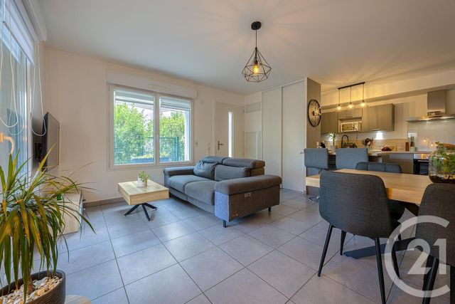 Appartement F3 à vendre - 3 pièces - 67.38 m2 - CHAPEIRY - 74 - RHONE-ALPES - Century 21 Confiance Services