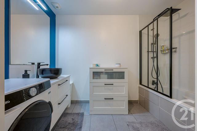Appartement F3 à vendre - 3 pièces - 67.38 m2 - CHAPEIRY - 74 - RHONE-ALPES - Century 21 Confiance Services