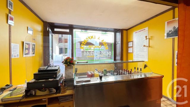 Afficher la photo en grand commerce à vendre - 35.0 m2 - RUMILLY - 74 - RHONE-ALPES - Century 21 Confiance Services