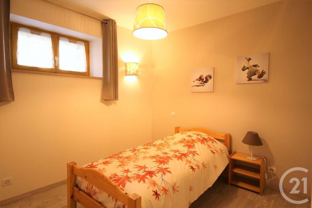 Afficher la photo en grand Appartement T3 à louer - 3 pièces - 60.5 m2 - BLOYE - 74 - RHONE-ALPES - Century 21 Confiance Services