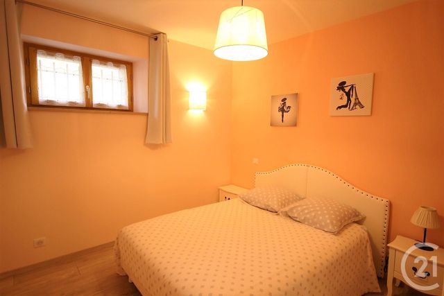 Afficher la photo en grand Appartement T3 à louer - 3 pièces - 60.5 m2 - BLOYE - 74 - RHONE-ALPES - Century 21 Confiance Services